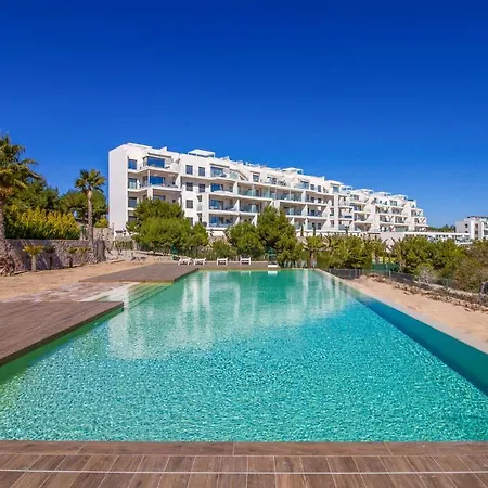 3 Bedroom Beautiful In Apartment